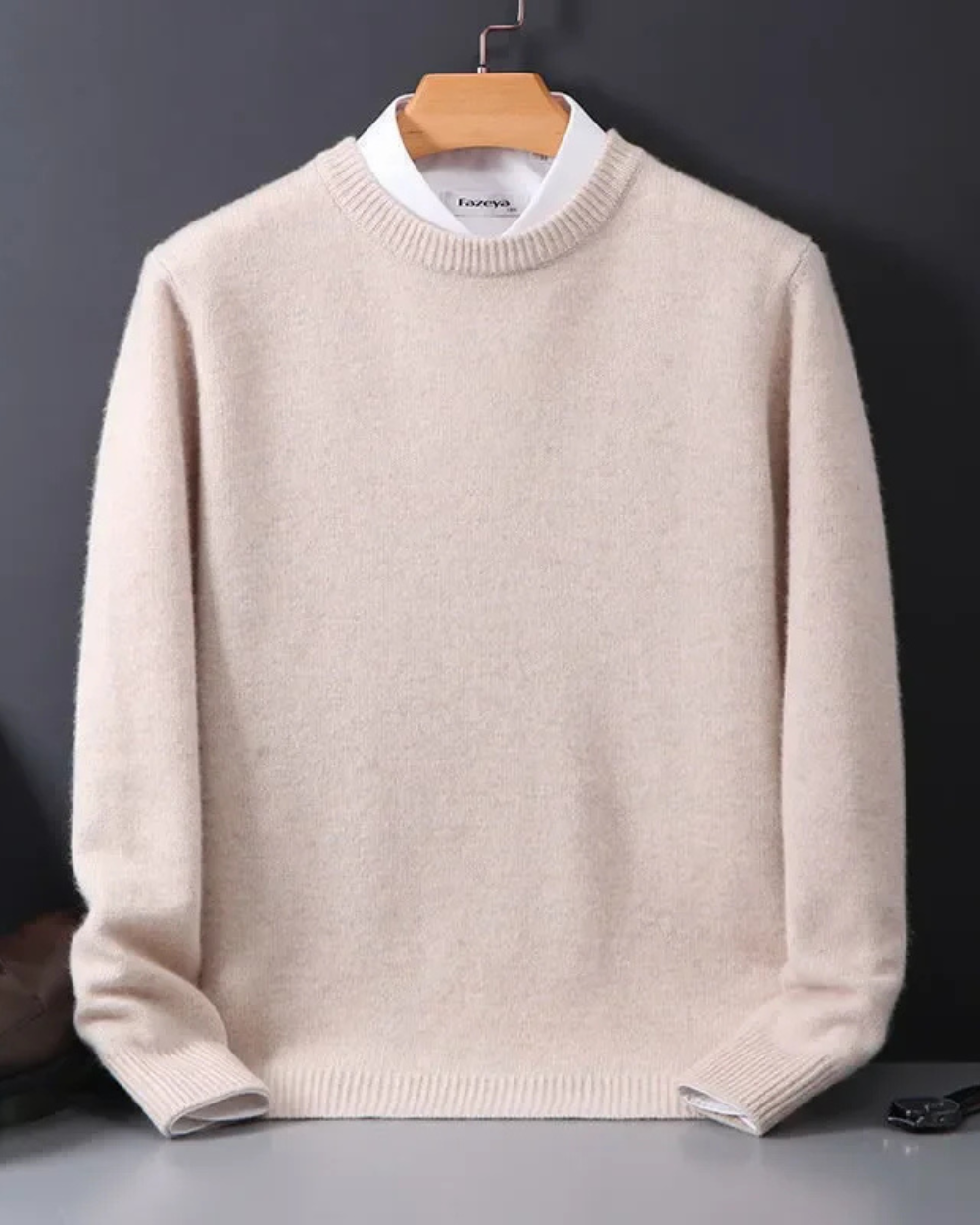 Elegant Pullover