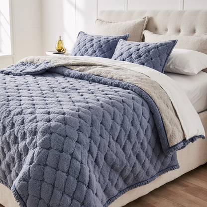 Doppelfleece Kuscheldecke – dick & warm